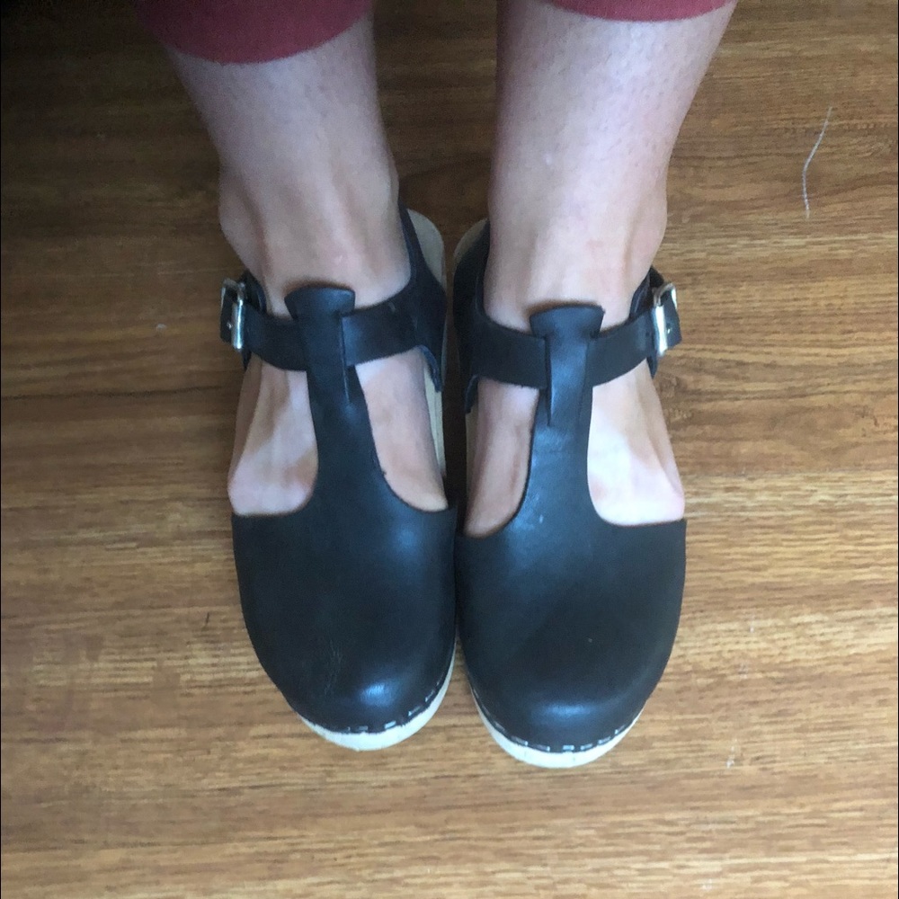 Lotta clogs
